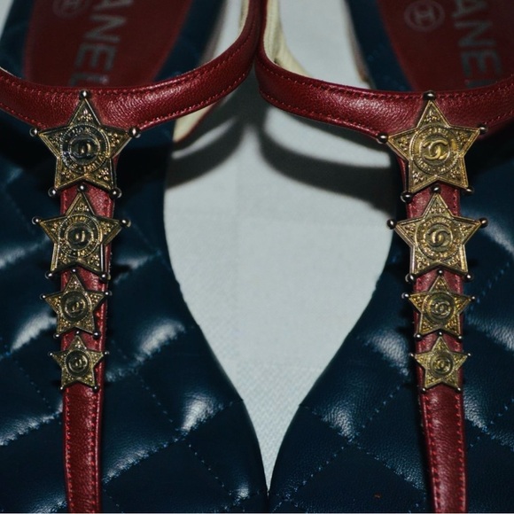 AUTHENTIC CHANEL SANDALS - Picture 2 of 9